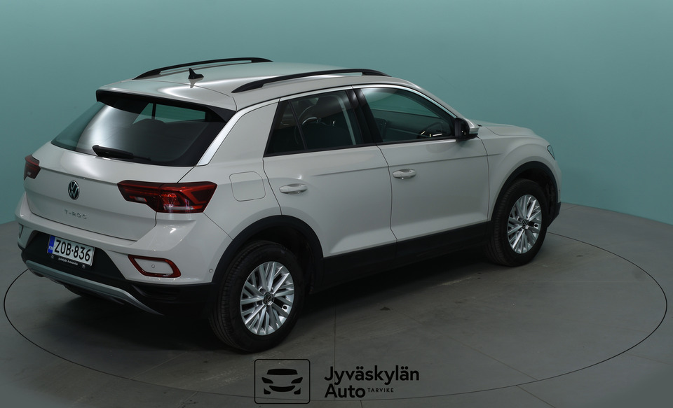 Volkswagen T-Roc vaihtoauto