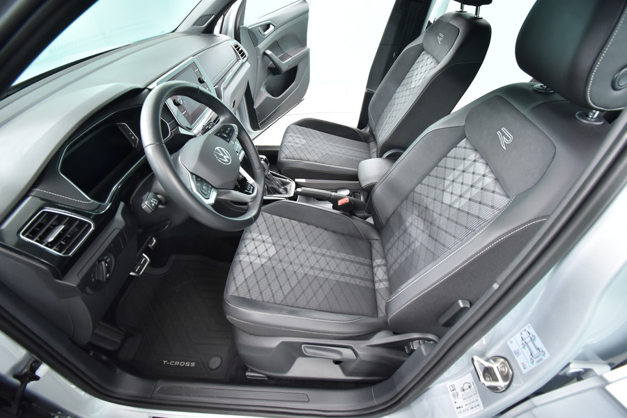 Volkswagen T-Cross vaihtoauto