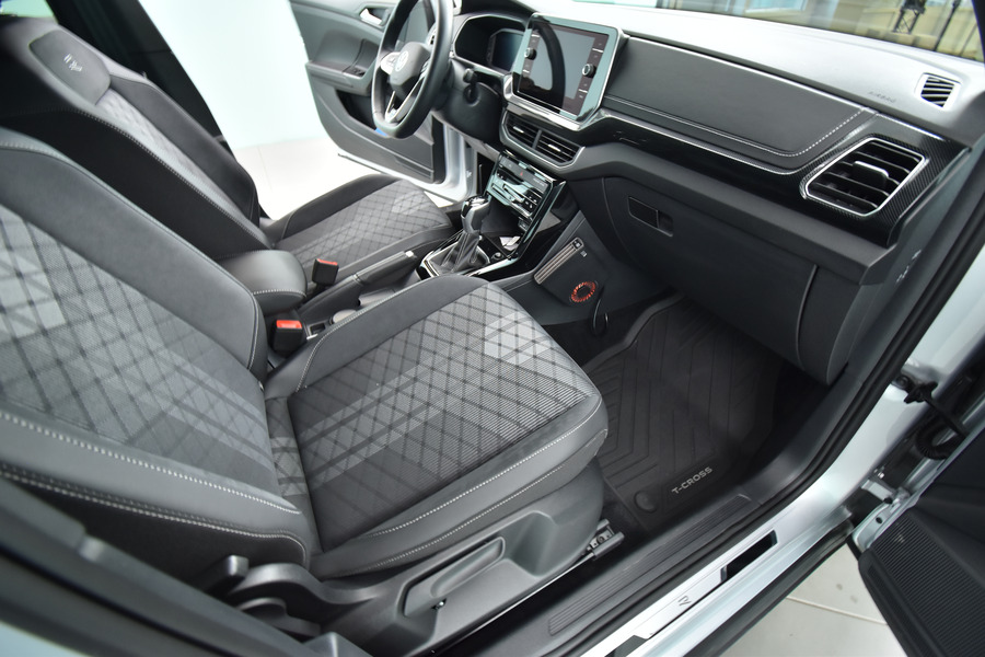 Volkswagen T-Cross vaihtoauto