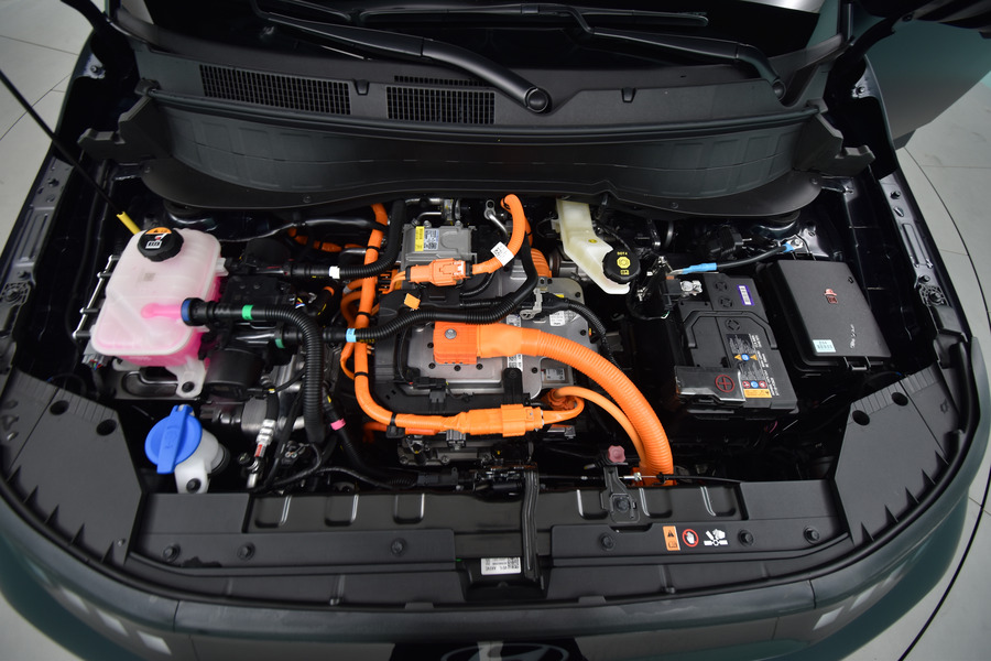 Hyundai INSTER vaihtoauto