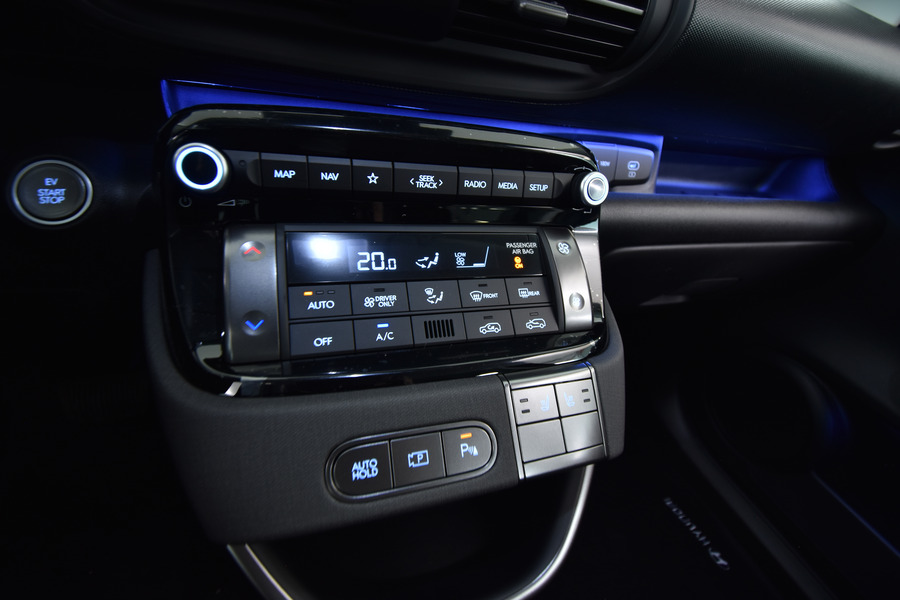 Hyundai INSTER vaihtoauto