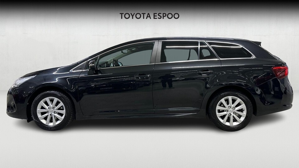 Toyota Avensis vaihtoauto