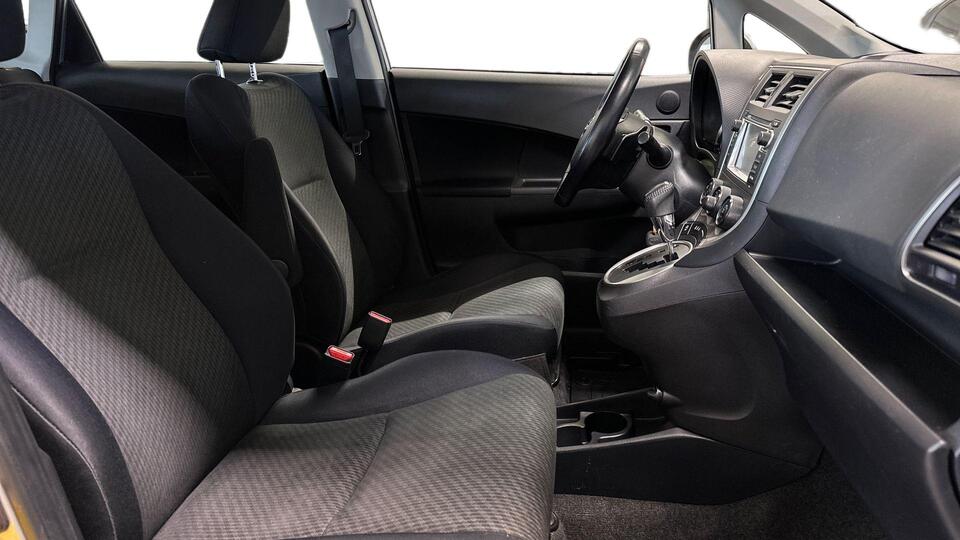 Toyota Verso-S vaihtoauto