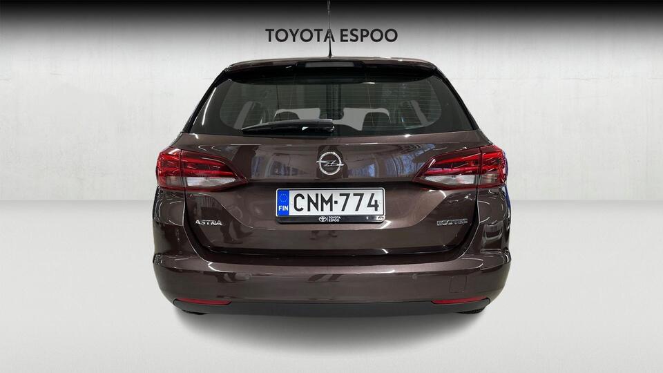 Opel Astra vaihtoauto