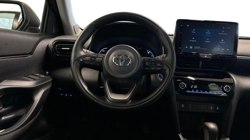 Toyota Yaris Cross vaihtoauto