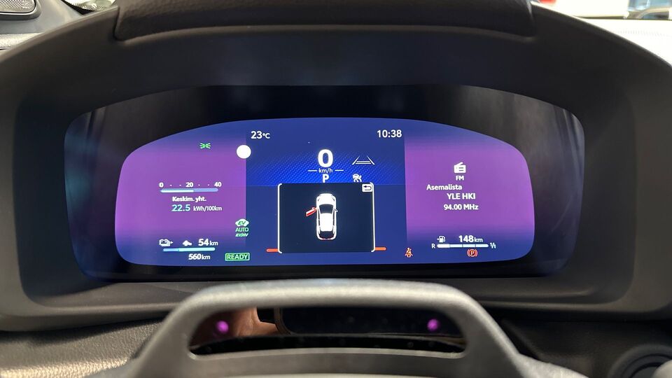 Toyota C-HR vaihtoauto