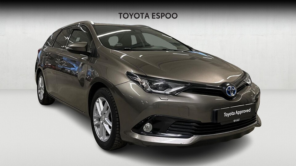 Toyota Auris vaihtoauto