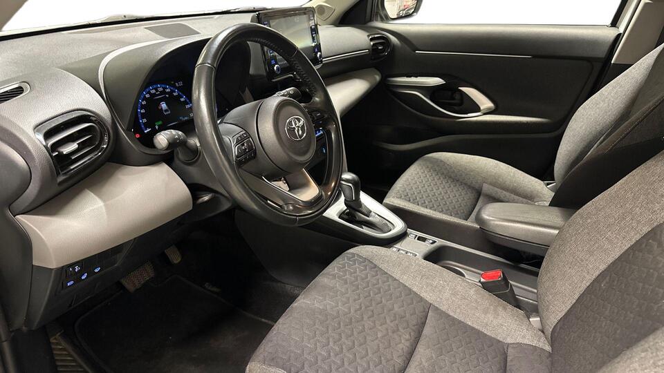 Toyota Yaris Cross vaihtoauto