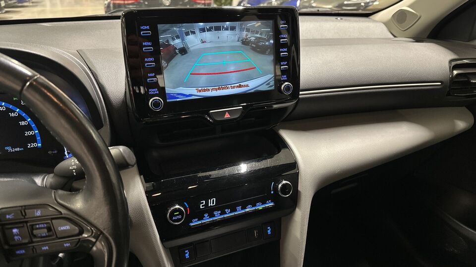 Toyota Yaris Cross vaihtoauto