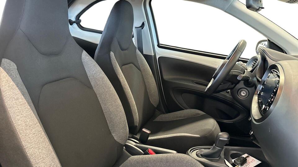 Toyota Aygo X vaihtoauto