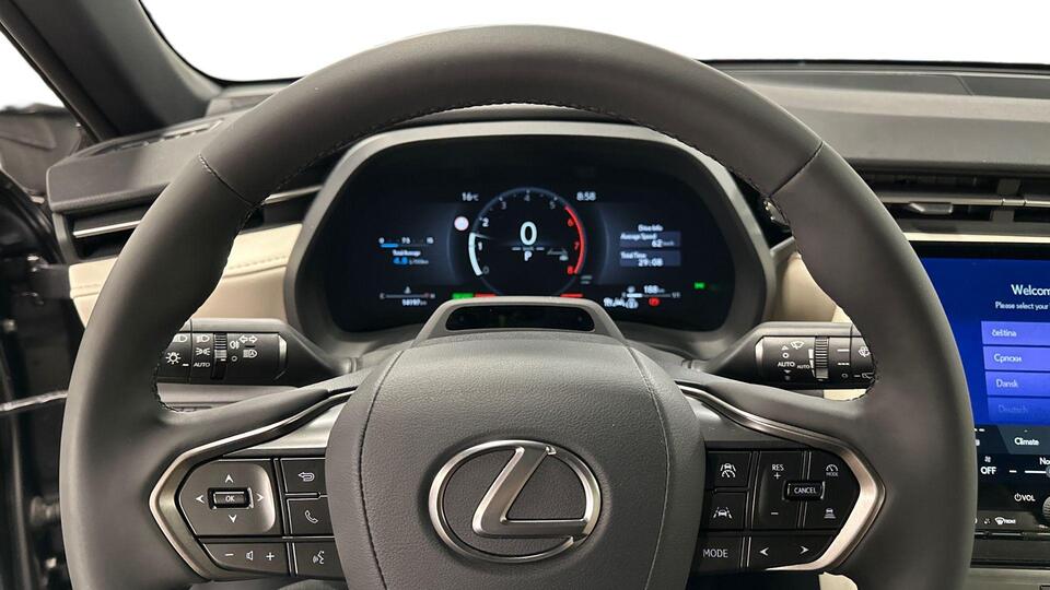 Lexus LBX vaihtoauto