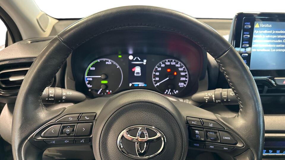 Toyota Yaris vaihtoauto