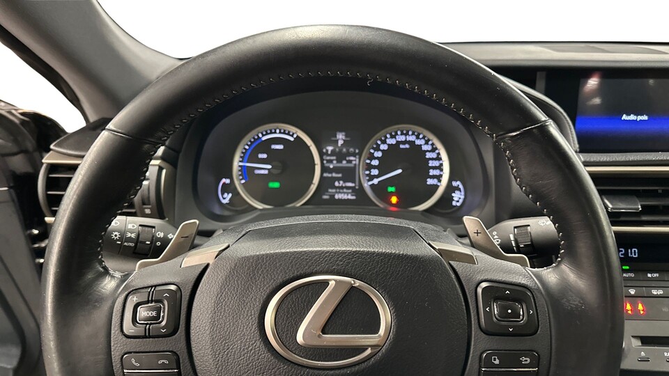 Lexus RC vaihtoauto