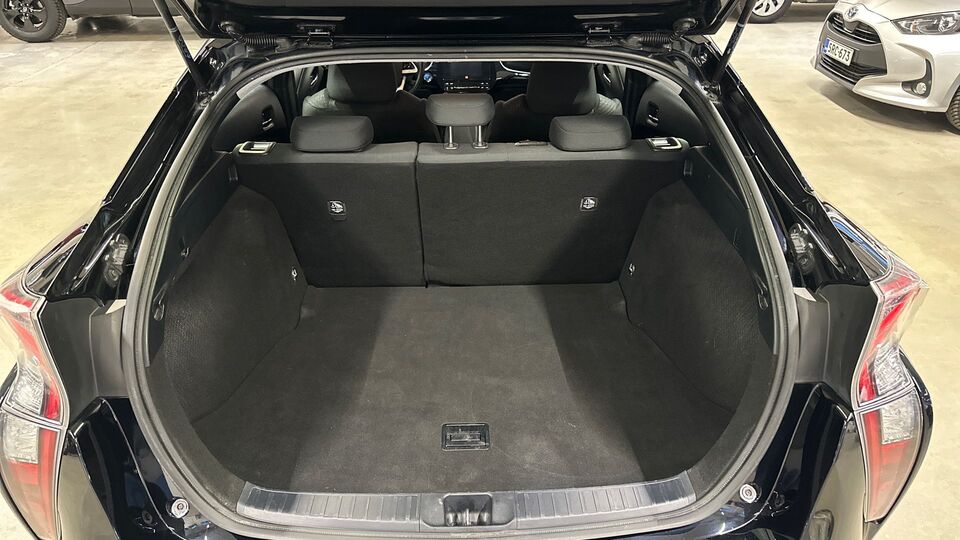 Toyota Prius vaihtoauto