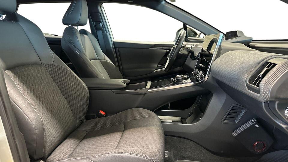 Toyota bZ4X vaihtoauto