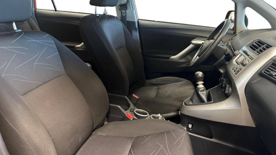 Toyota Verso vaihtoauto