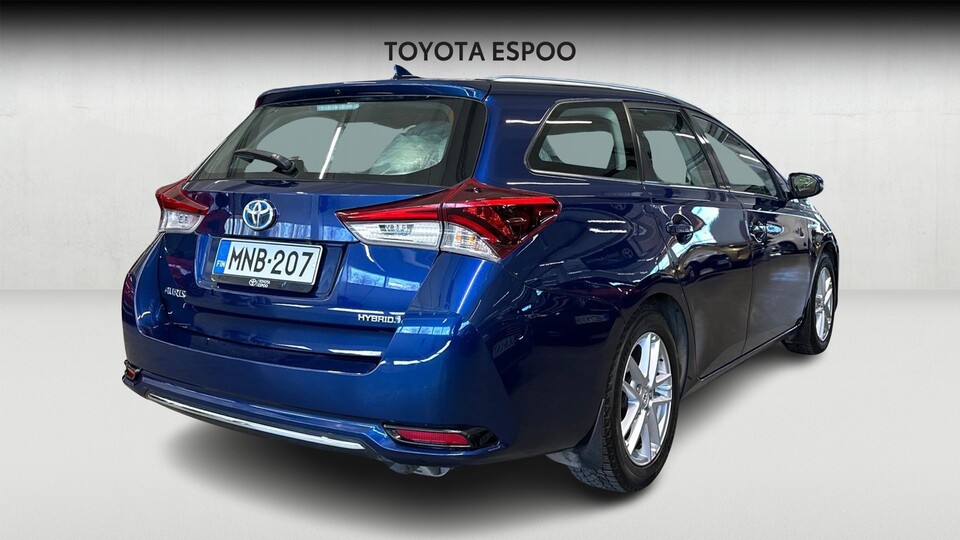Toyota Auris vaihtoauto
