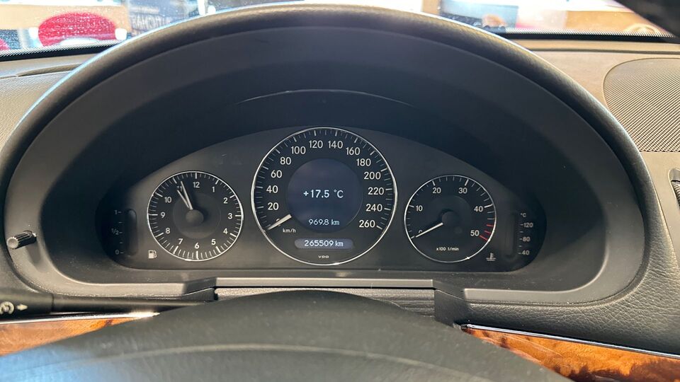 Mercedes-Benz E vaihtoauto