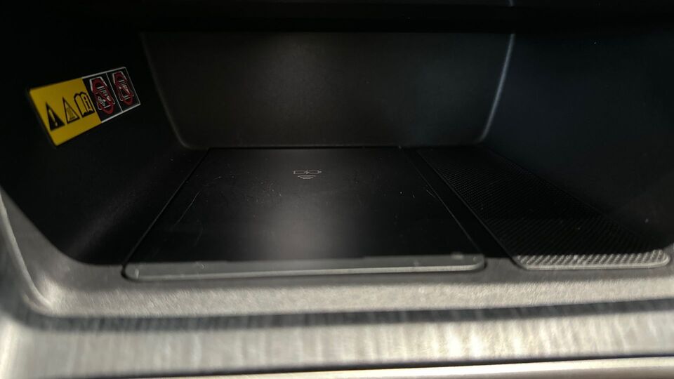 Lexus LBX vaihtoauto