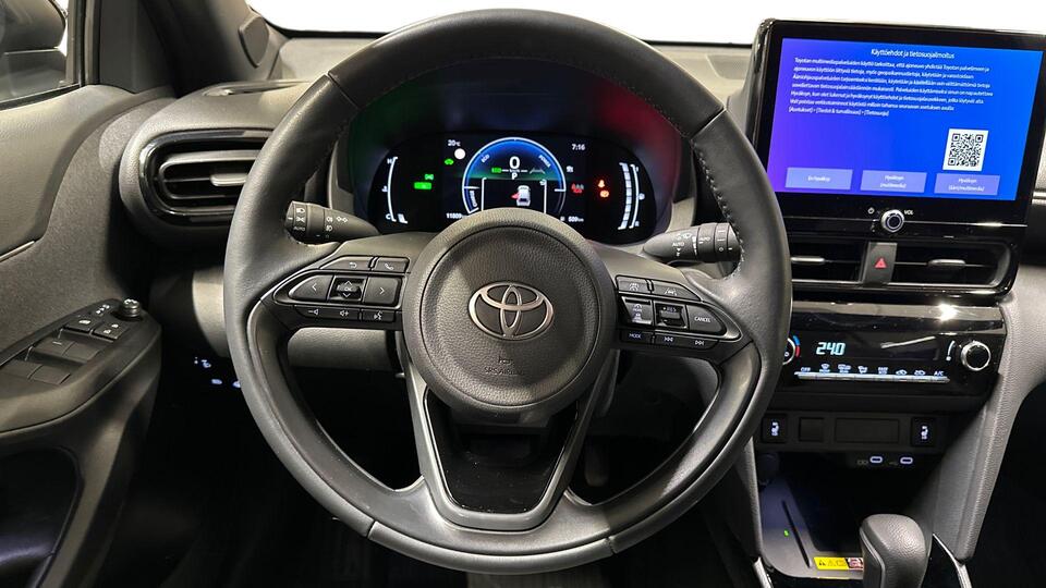 Toyota Yaris Cross vaihtoauto