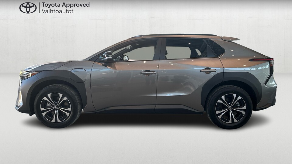 Toyota bZ4X vaihtoauto