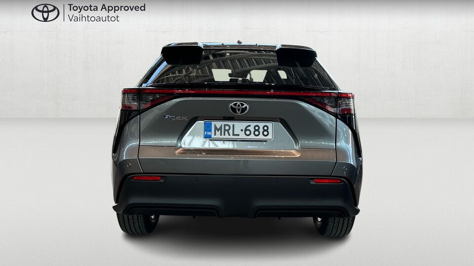 Toyota bZ4X vaihtoauto