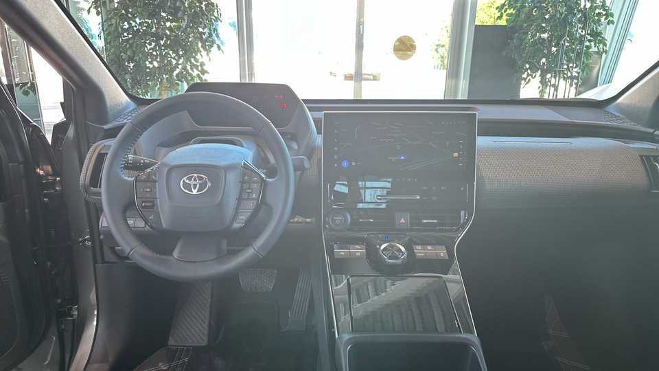 Toyota bZ4X vaihtoauto