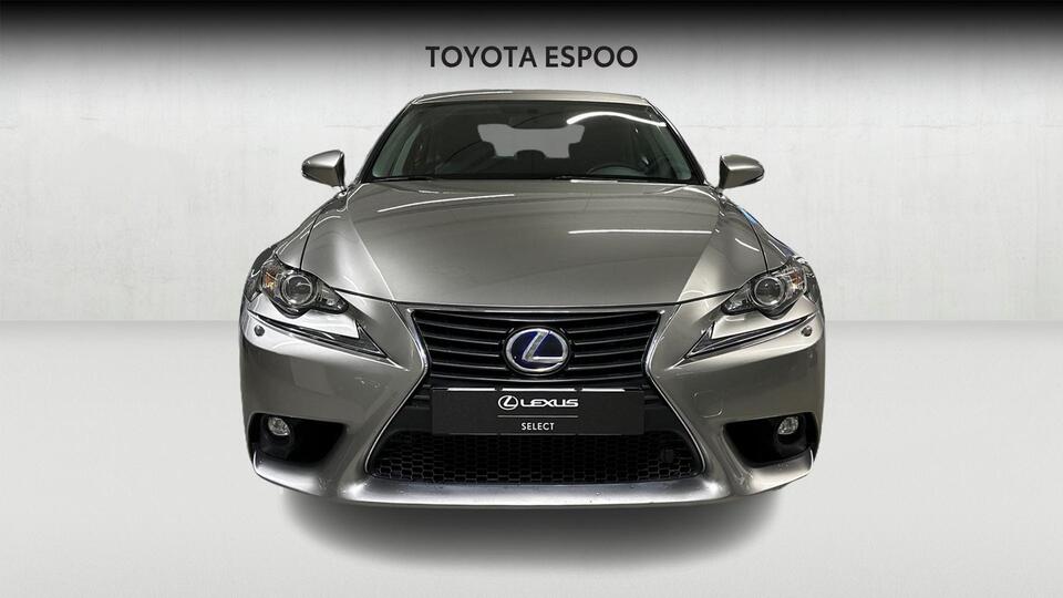 Lexus IS vaihtoauto