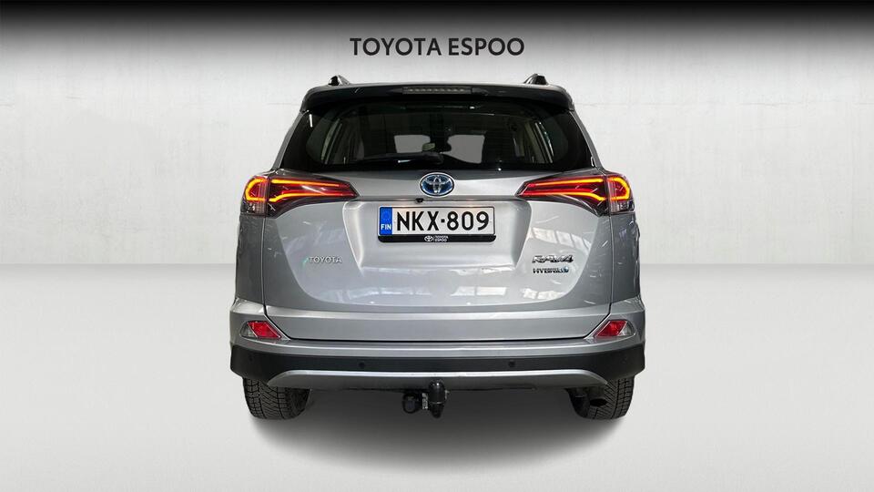 Toyota RAV4 vaihtoauto