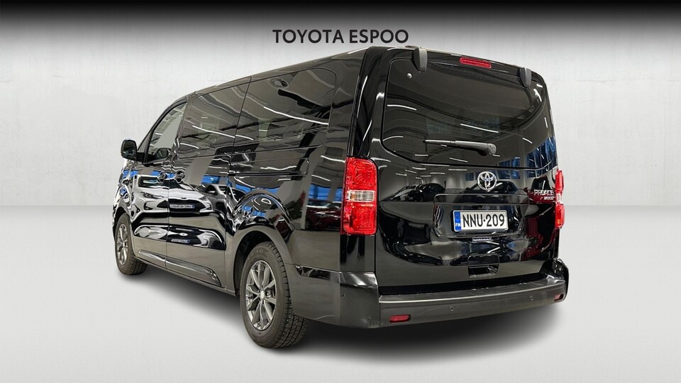 Toyota Proace Verso vaihtoauto