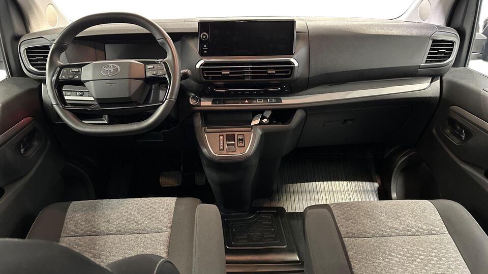 Toyota Proace Verso vaihtoauto