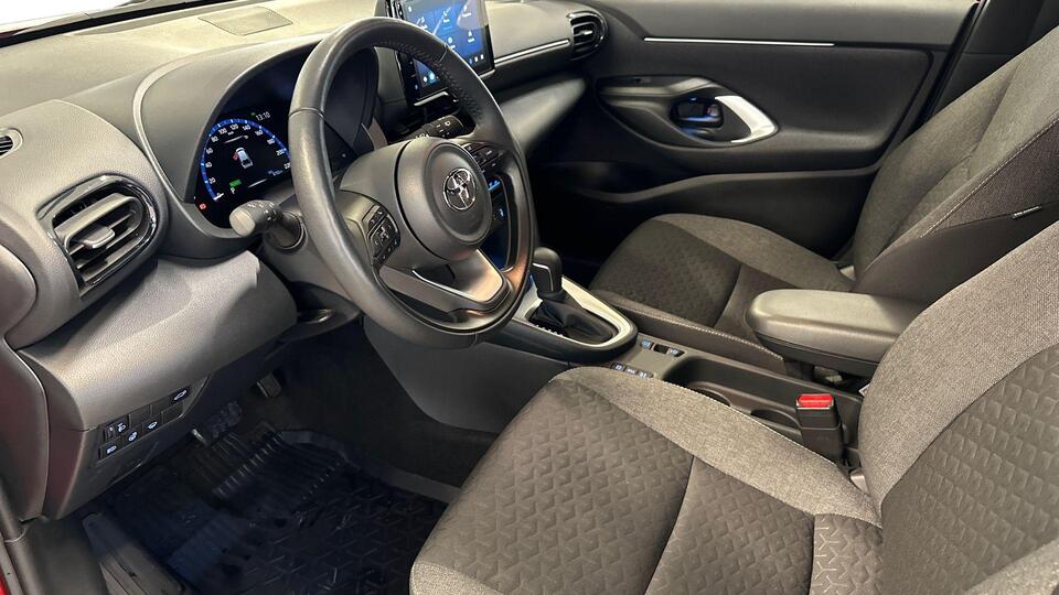 Toyota Yaris Cross vaihtoauto