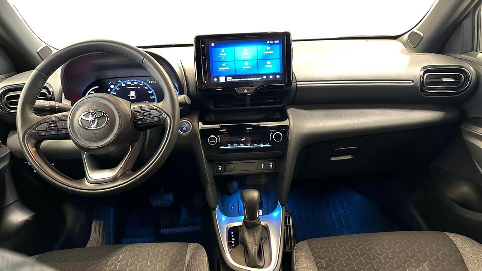 Toyota Yaris Cross vaihtoauto