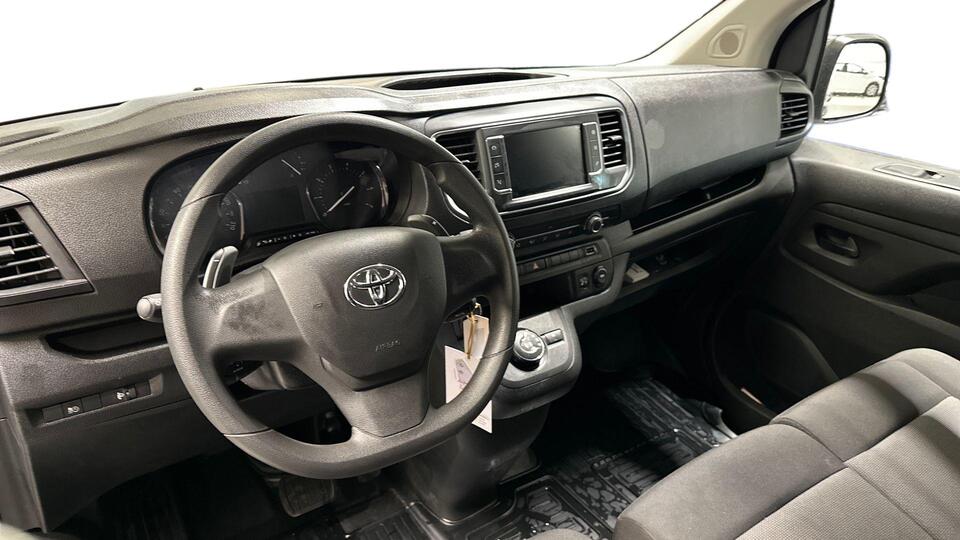 Toyota Proace vaihtoauto