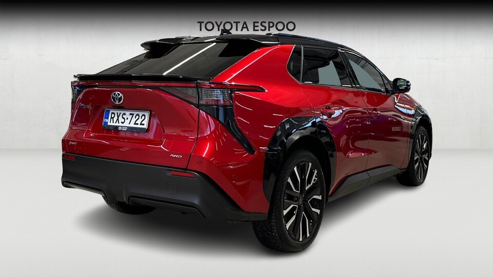 Toyota bZ4X vaihtoauto