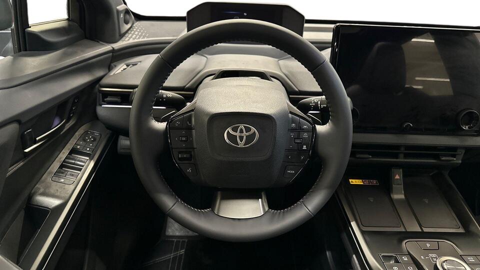 Toyota bZ4X vaihtoauto