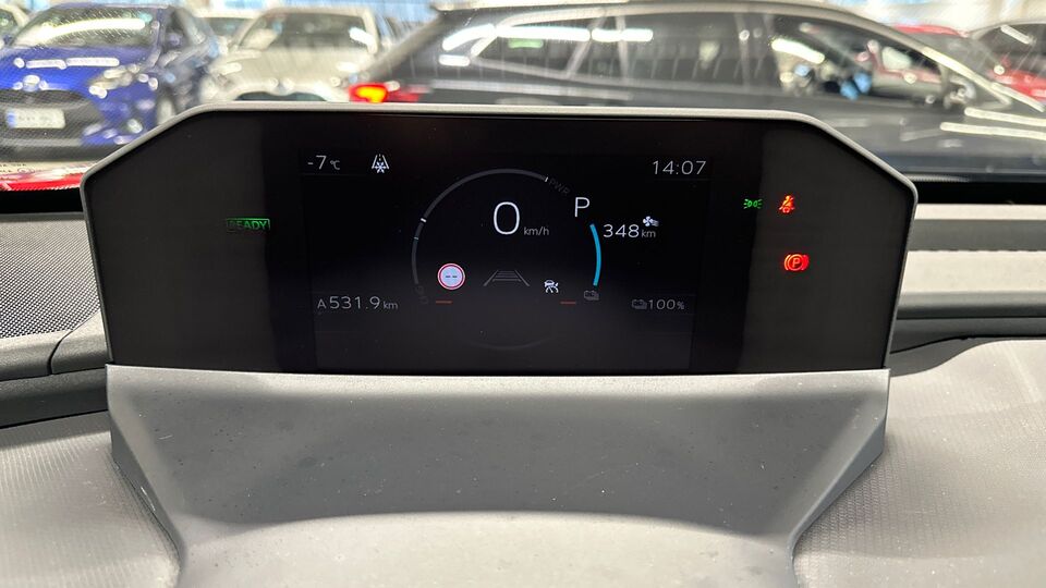 Toyota bZ4X vaihtoauto