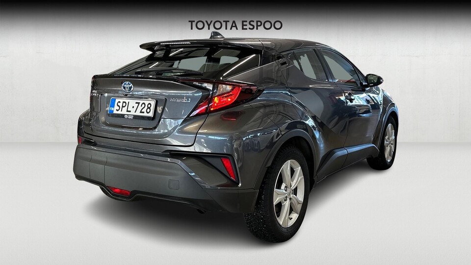 Toyota C-HR vaihtoauto
