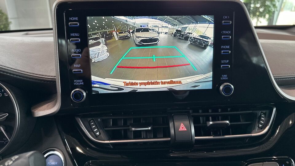 Toyota C-HR vaihtoauto
