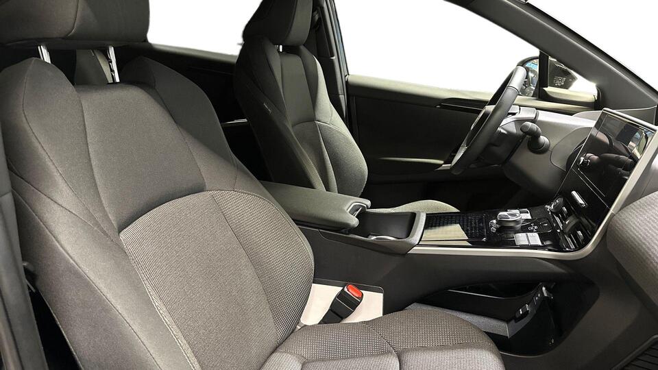 Toyota bZ4X vaihtoauto