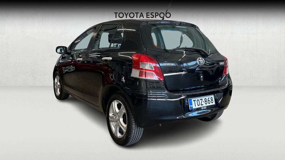 Toyota Yaris vaihtoauto