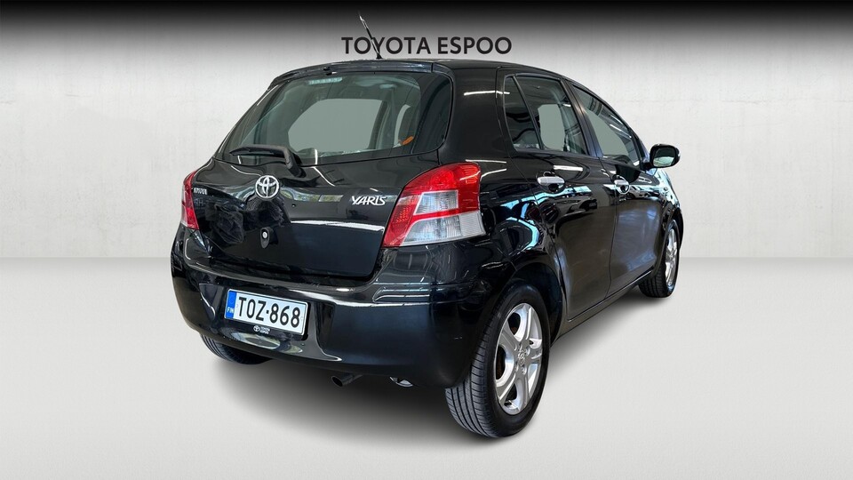 Toyota Yaris vaihtoauto