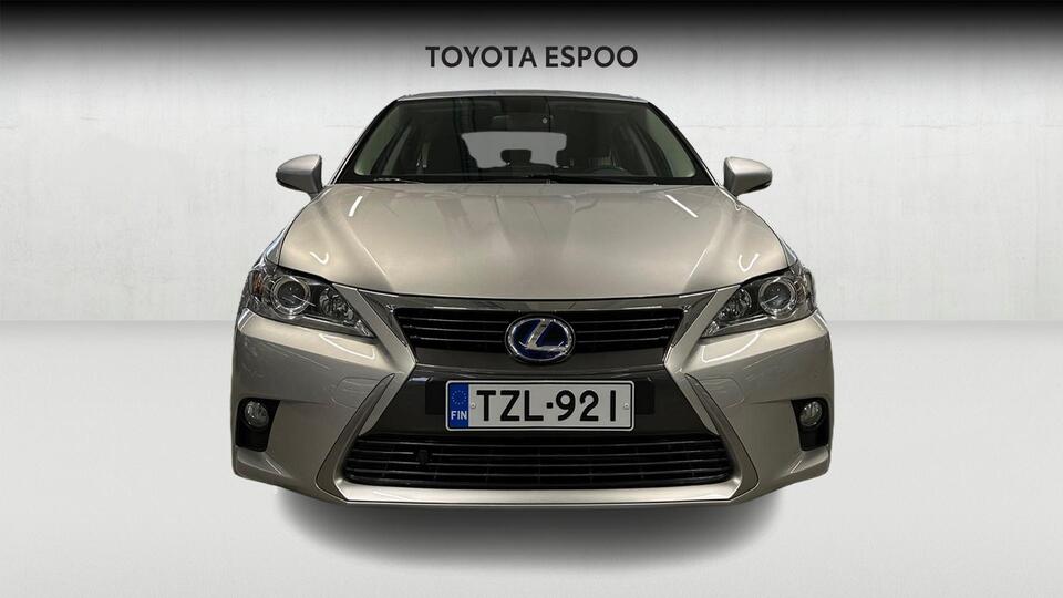 Lexus CT vaihtoauto
