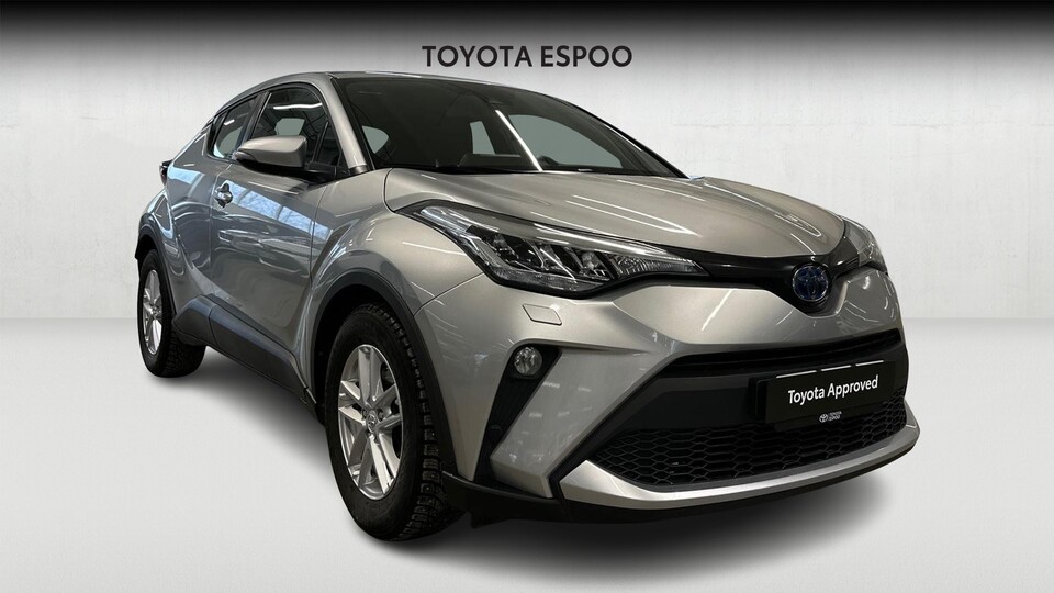 Toyota C-HR vaihtoauto