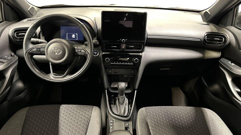 Toyota Yaris Cross vaihtoauto