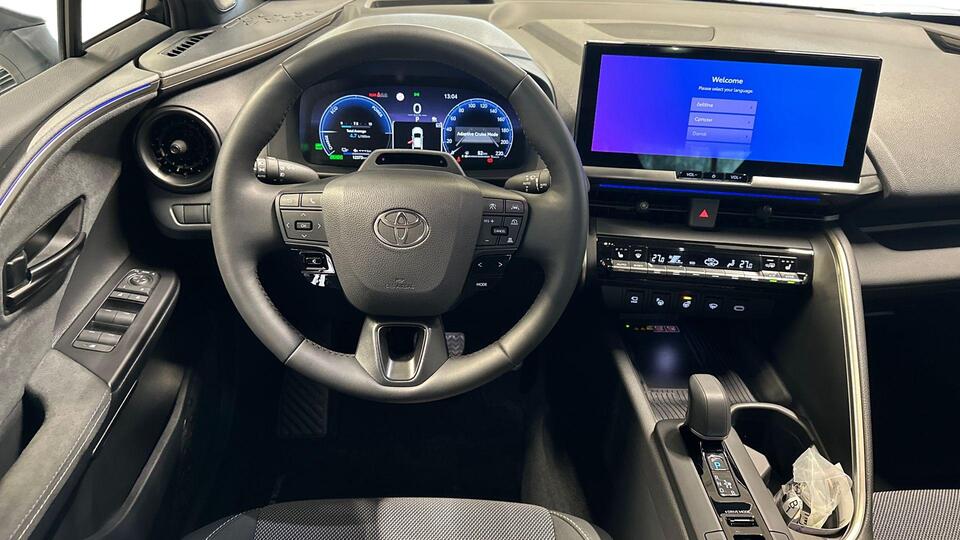 Toyota C-HR vaihtoauto