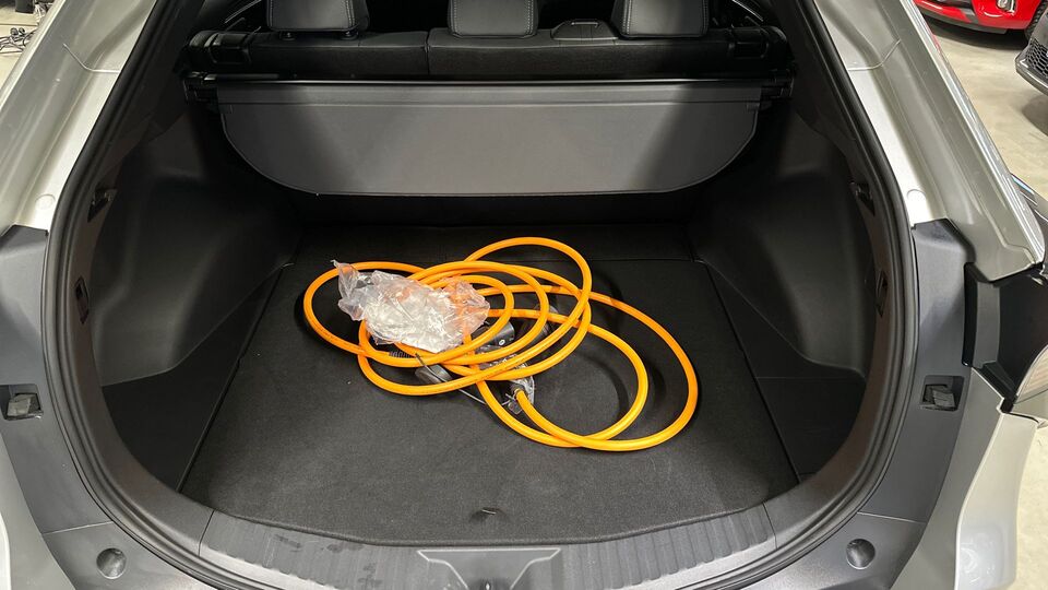 Toyota bZ4X vaihtoauto