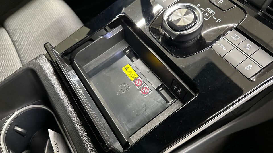 Toyota bZ4X vaihtoauto