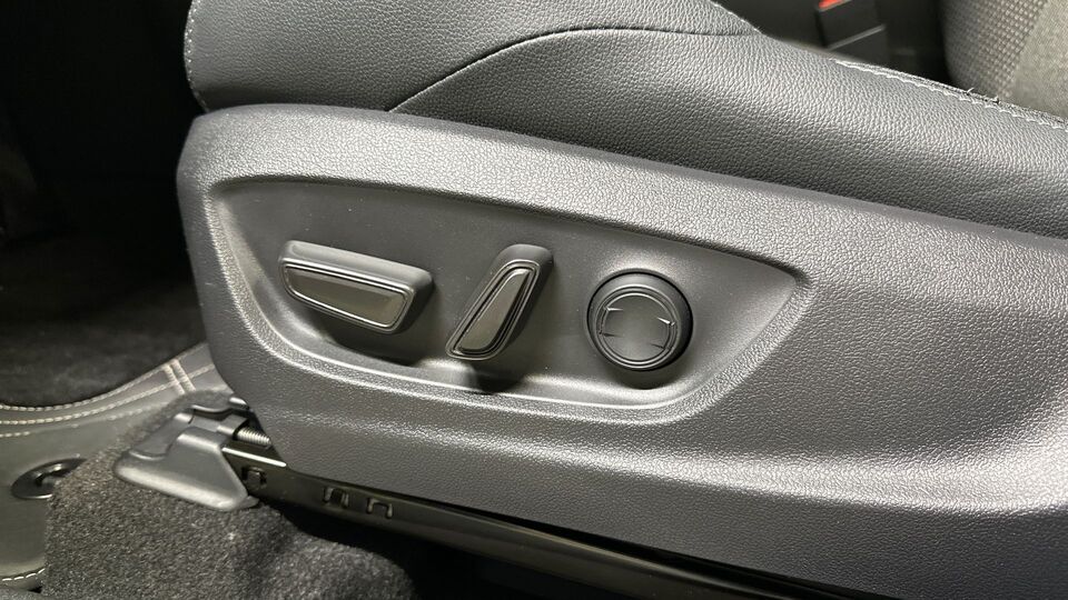 Toyota bZ4X vaihtoauto