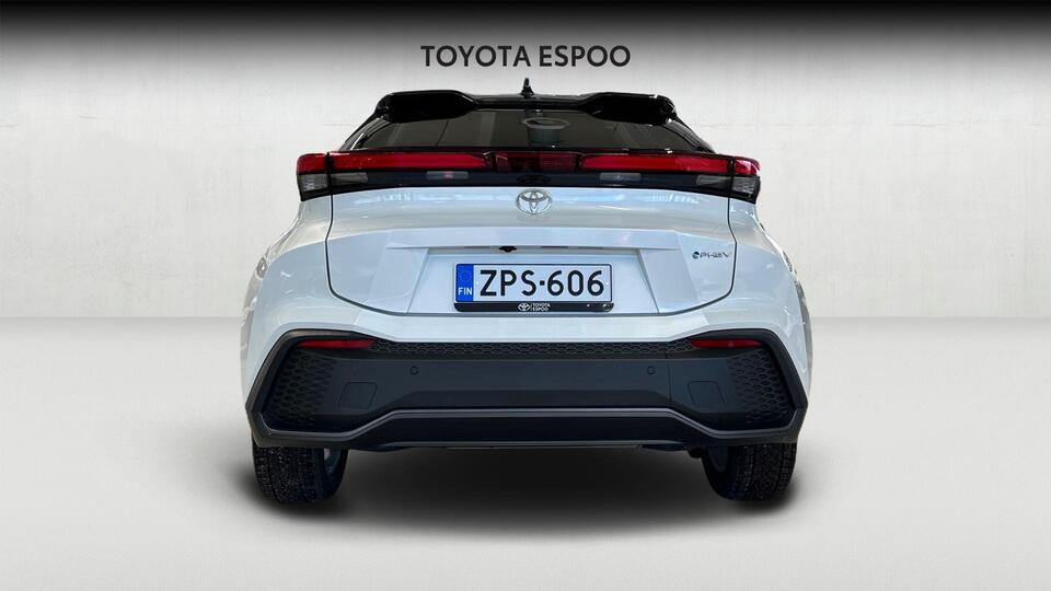 Toyota C-HR vaihtoauto